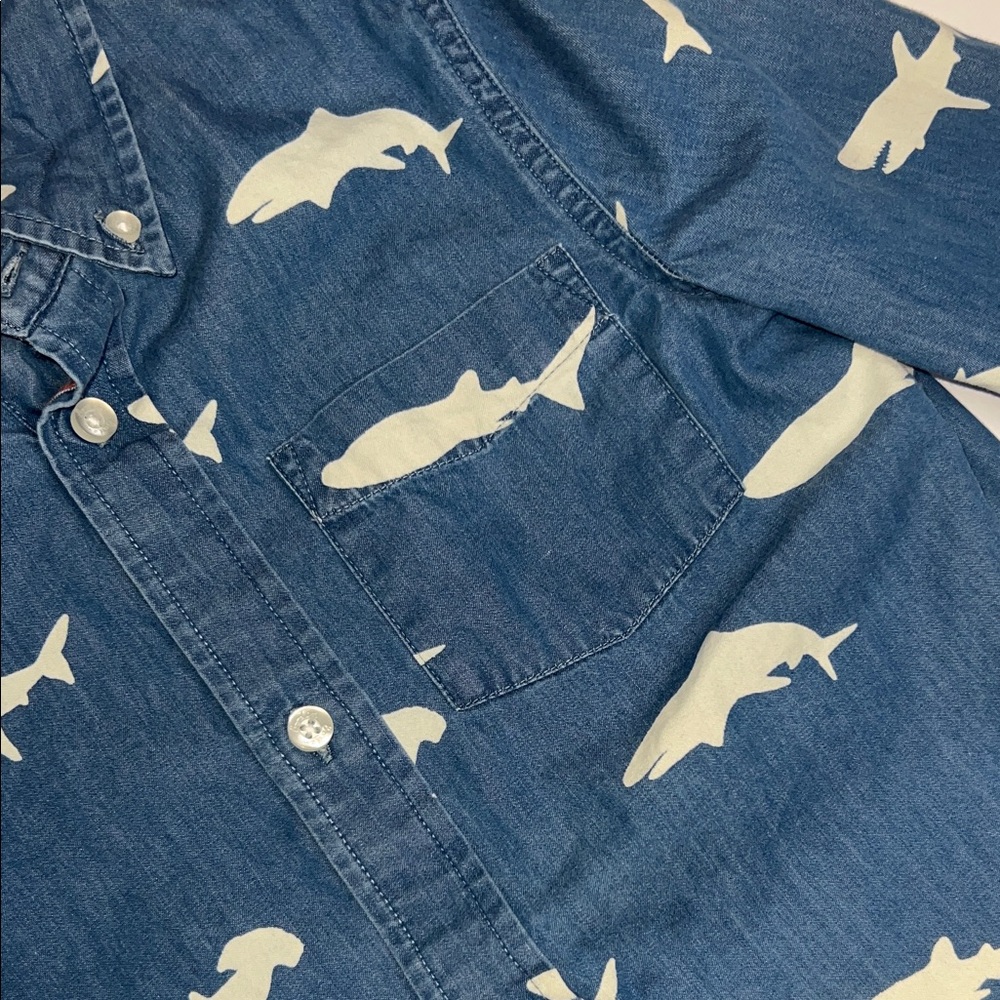 NWOT Boys Mini Boden Blue Denim Shirt with Shark Pattern - Picture 3 of 8